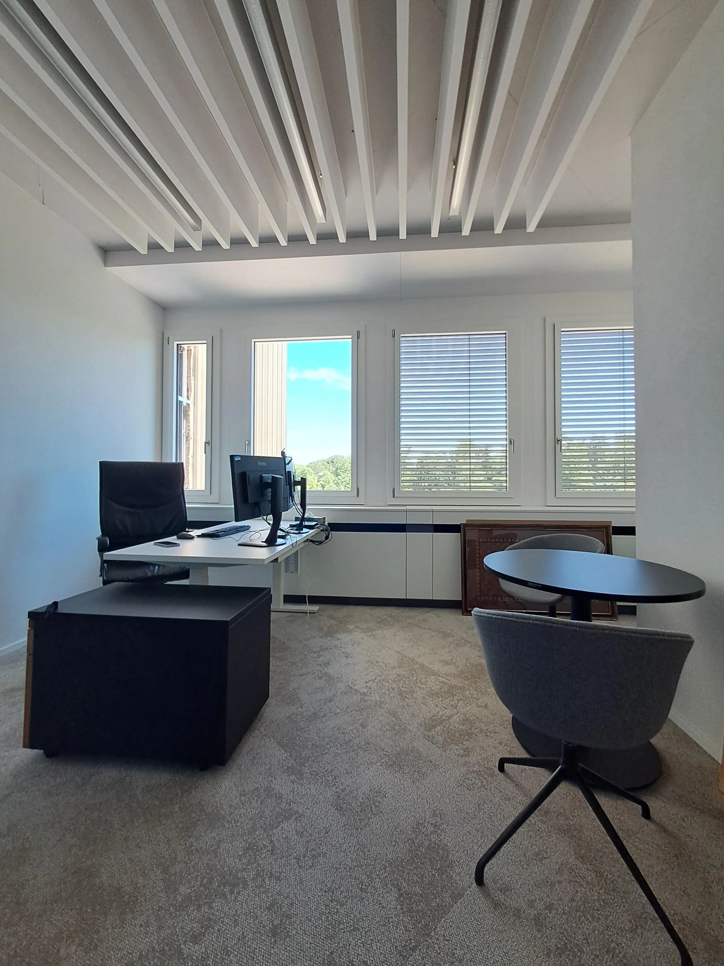 Aménagement complet de bureaux - Image 2